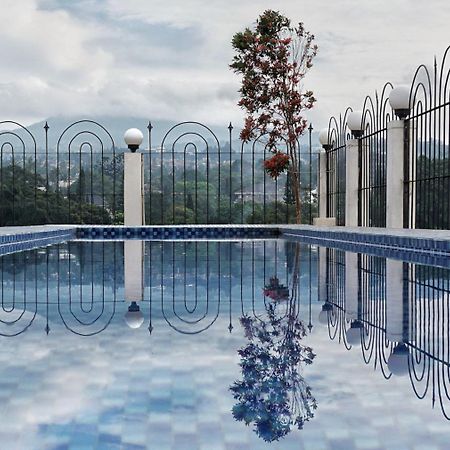 Cinnamon Hotel Boutique Syariah Tutugan Luaran gambar