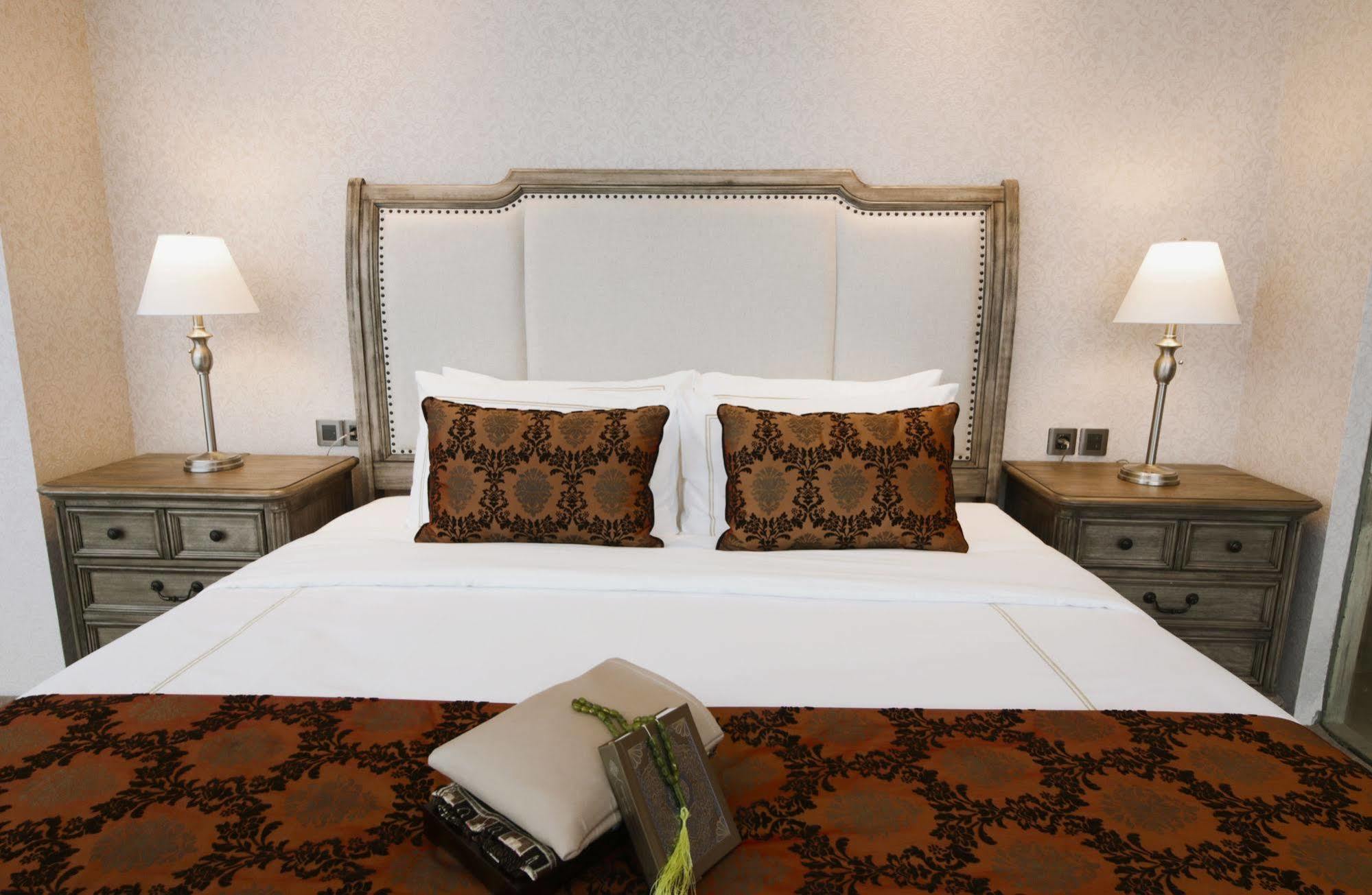 Cinnamon Hotel Boutique Syariah Tutugan Luaran gambar