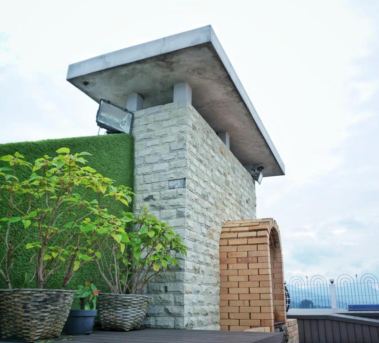 Cinnamon Hotel Boutique Syariah Tutugan Luaran gambar