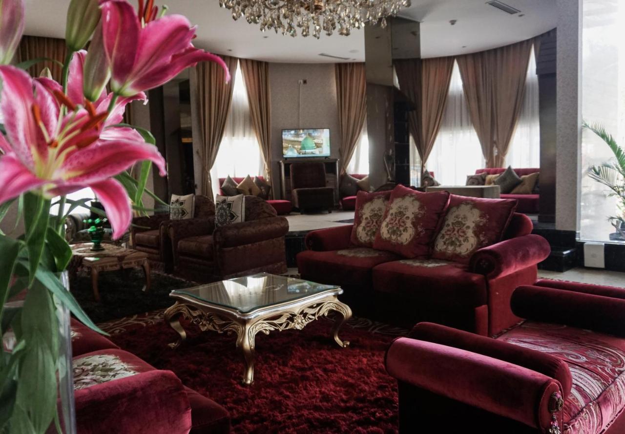 Cinnamon Hotel Boutique Syariah Tutugan Luaran gambar