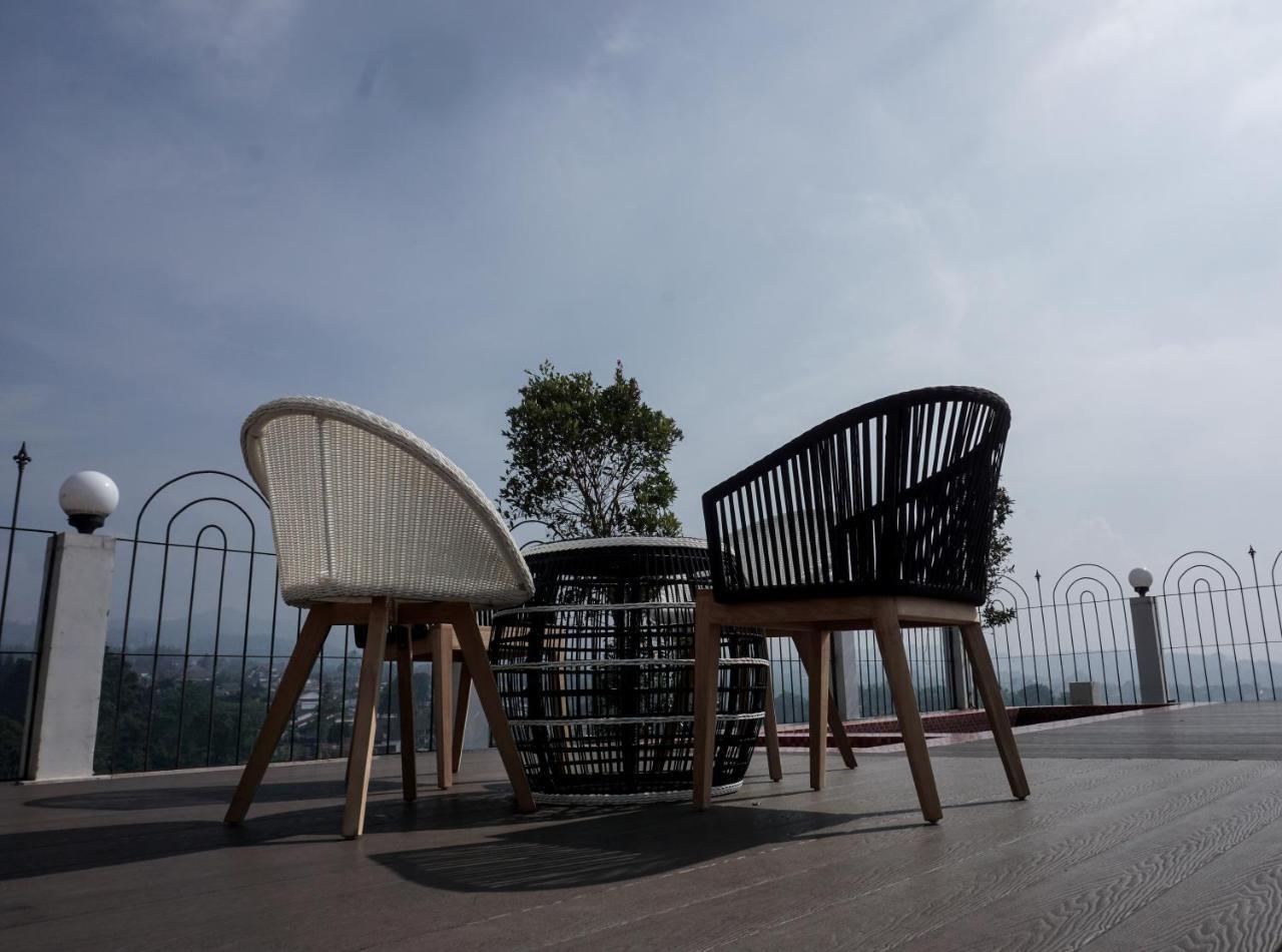 Cinnamon Hotel Boutique Syariah Tutugan Luaran gambar